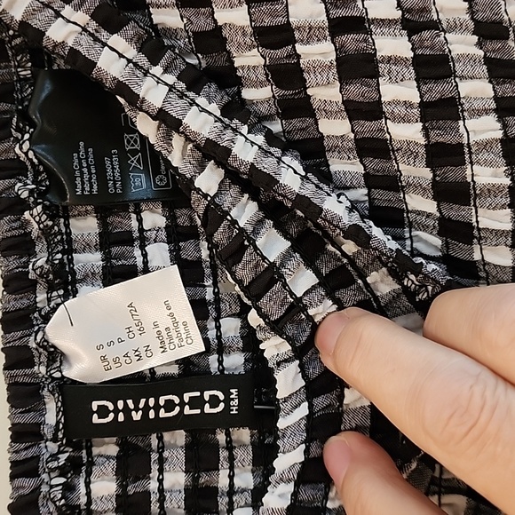 Skirt - Picture 3 of 3